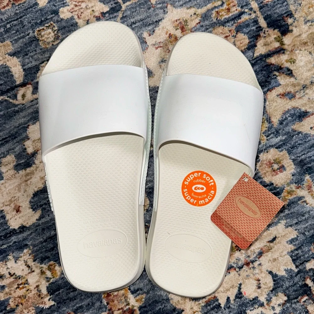 NEW Havaianas Men’s White Sandal/Shoe/Slides NWT Size Men 11/12 - Picture 3 of 14